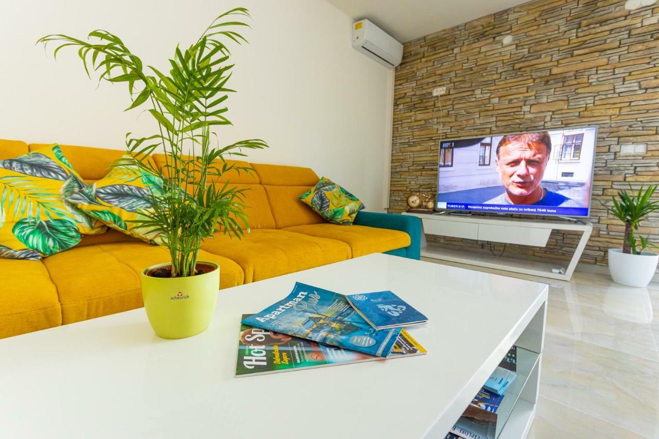 Villa Decima Milna  Exteriér fotografie